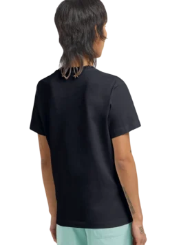 ESSENTIAL T W