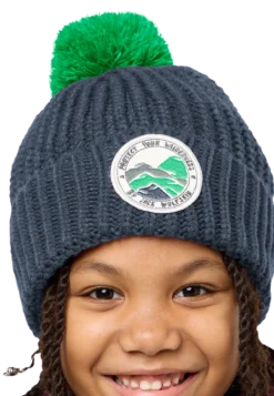 POMPOM BADGE BEANIE K