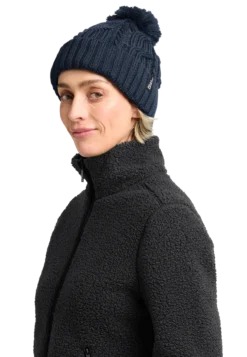 POMPOM BEANIE