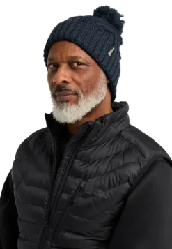 POMPOM BEANIE