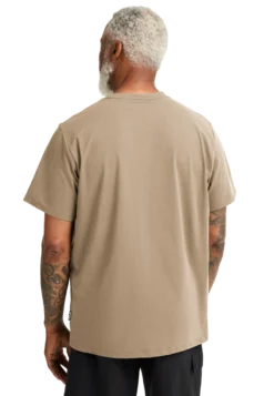 TRAVEL T M