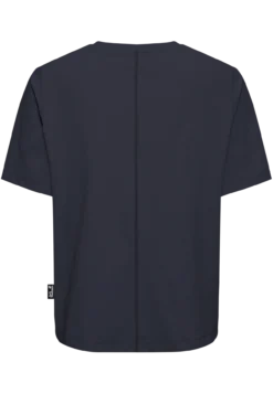TRAVEL T W