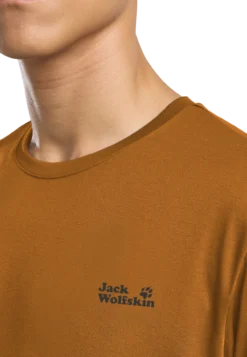 VONNAN GRAPHIC T M