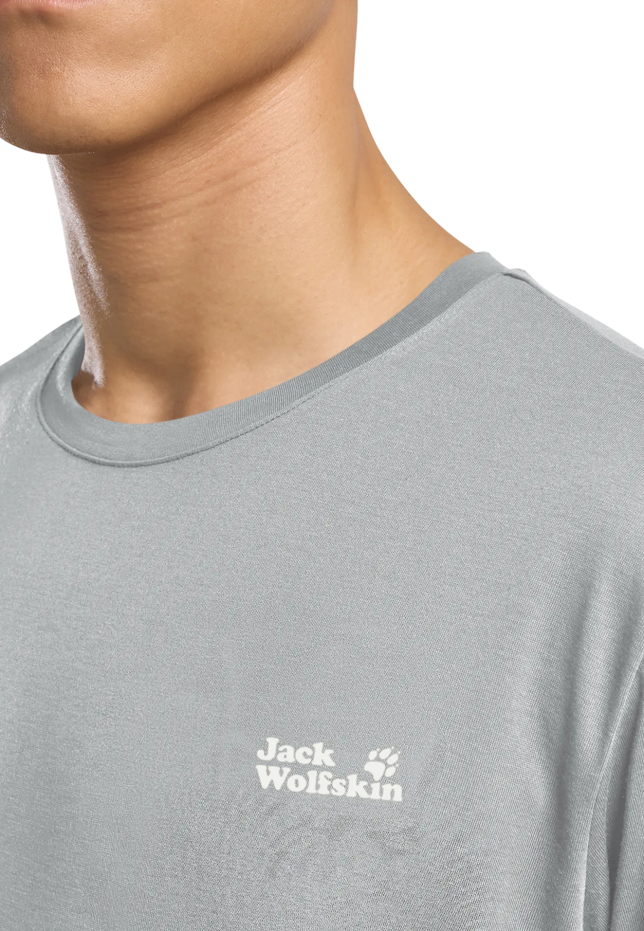 VONNAN GRAPHIC T M
