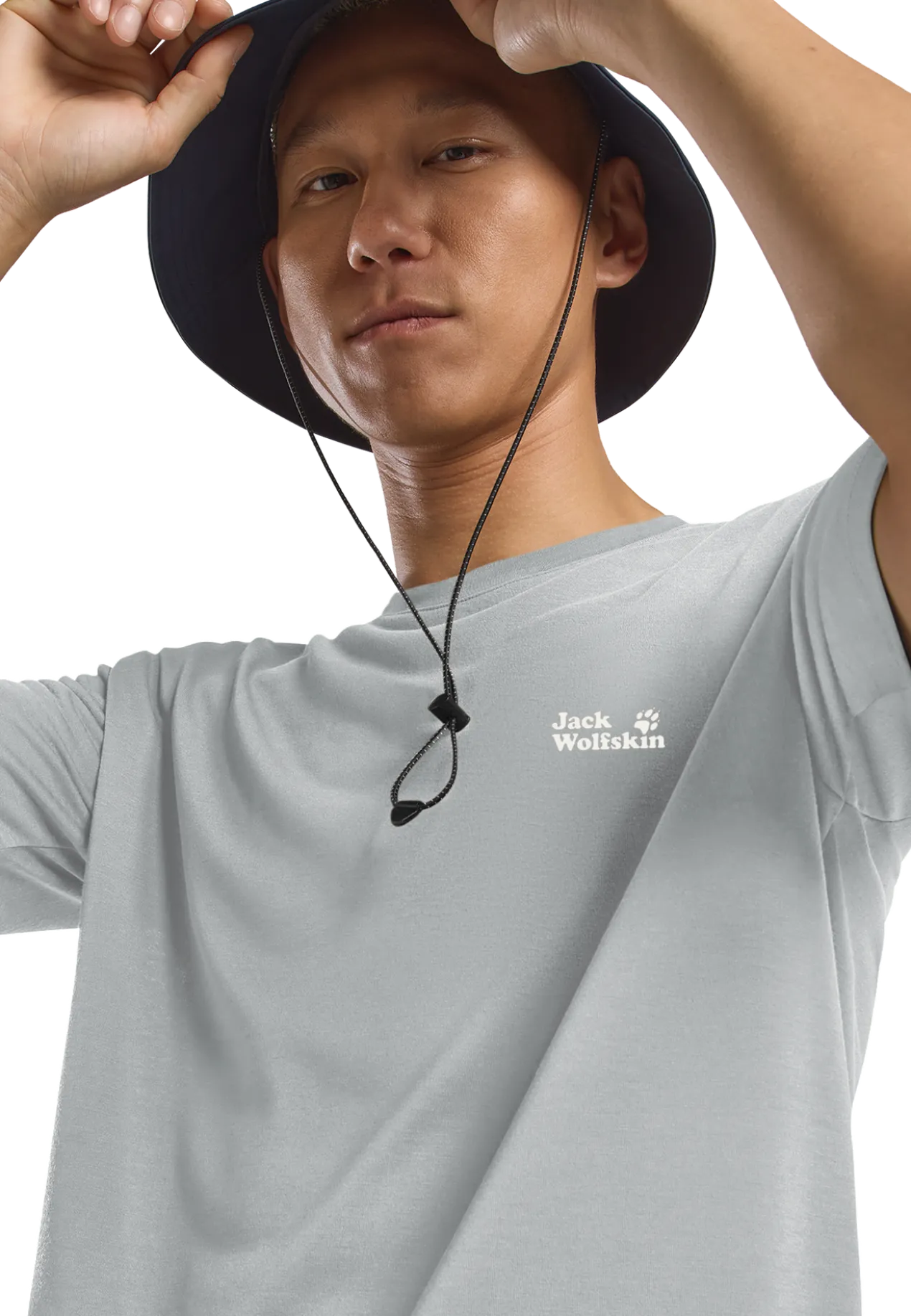 VONNAN GRAPHIC T M